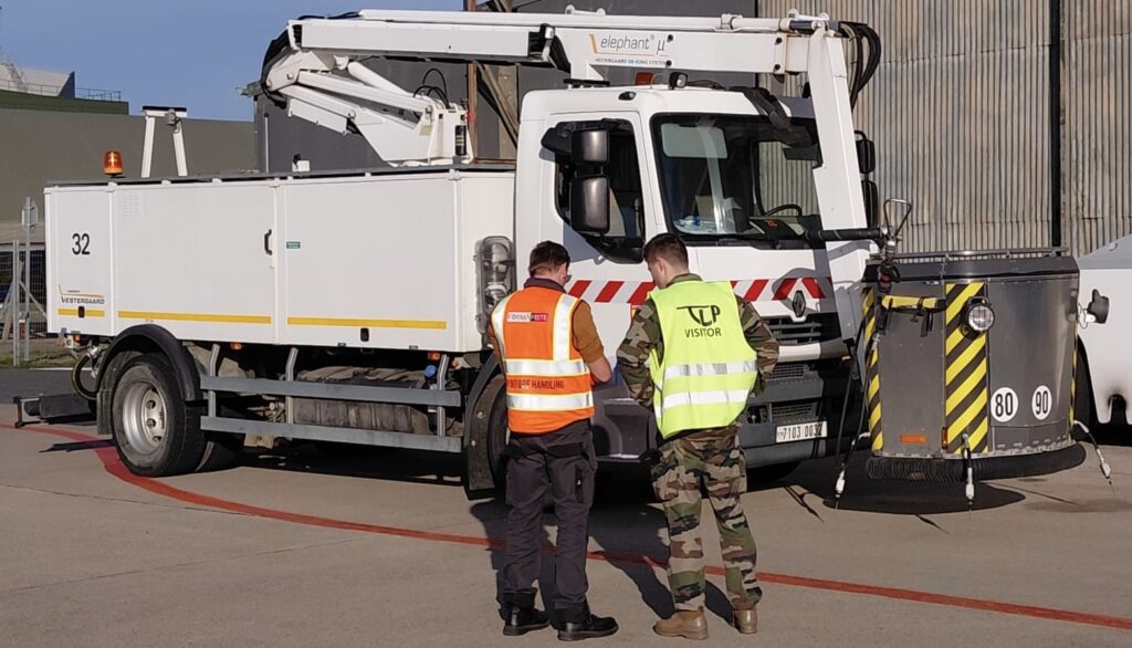 3f3ed32f-800c-4b71-abcc-c57a6ee34922